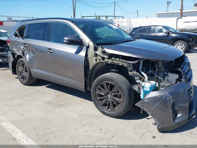 2019 TOYOTA HIGHLANDER 5TDJZRFH6KS603000