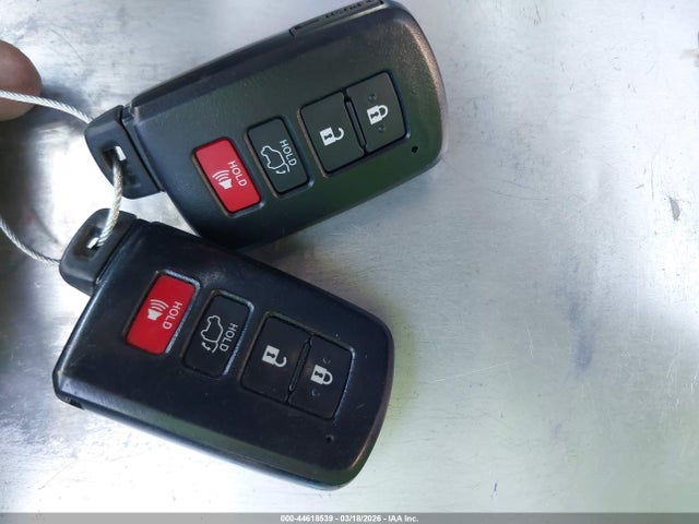 2019 TOYOTA HIGHLANDER 5TDJZRFH6KS603000 Photo 10