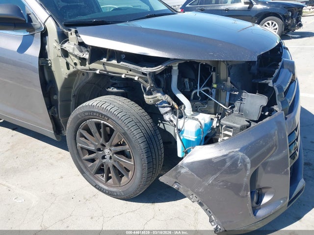 2019 TOYOTA HIGHLANDER 5TDJZRFH6KS603000 Photo 5