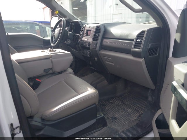 Ford F-350 Chassis Xl 2020 1FD8W3F68LEC55013 Image 5
