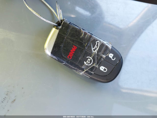 44618625 :رقم المزاد ، 1C4PJLLB2KD458130 vin ، 2019 Jeep Cherokee Altitude Fwd مزاد بيع