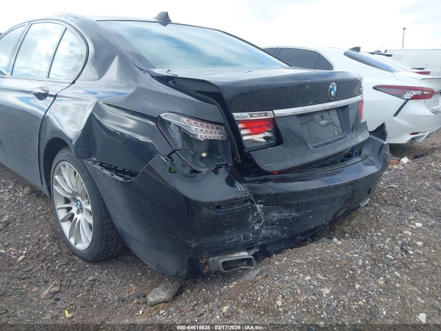 44618638 :رقم المزاد ، WBAYA8C55DD227623 vin ، 2013 Bmw 750i مزاد بيع