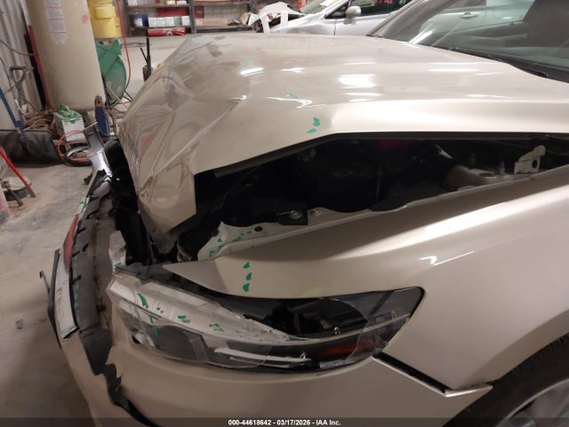 1FAHP2E89HG114774 Ford TAURUS SEL