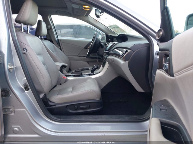 1HGCR2F82HA139128 Honda Accord Ex-l