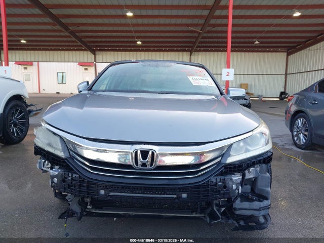 1HGCR2F82HA139128 Honda Accord Ex-l