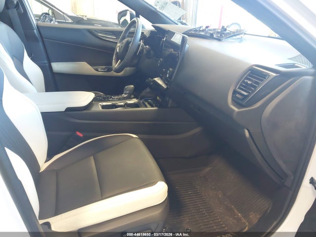 44618650 :رقم المزاد ، 2T2GGCEZ1NC009446 vin ، 2022 Lexus Nx 350 Premium مزاد بيع