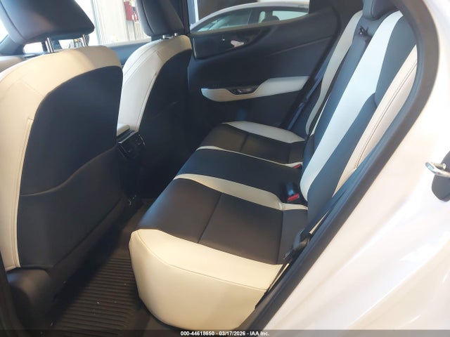 44618650 :رقم المزاد ، 2T2GGCEZ1NC009446 vin ، 2022 Lexus Nx 350 Premium مزاد بيع