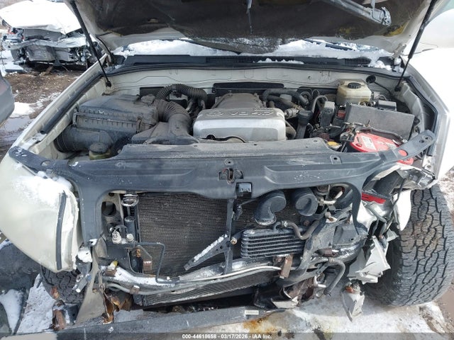 2004 TOYOTA 4RUNNER JTEBT17R540028744 Photo 9