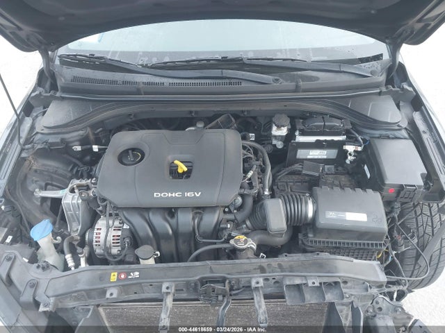 Продажа на аукционе авто 2018 Hyundai Elantra Sel, vin: 5NPD84LF2JH315341, номер лота: 44618659