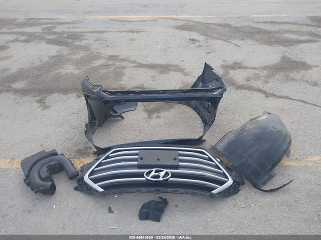 Продажа на аукционе авто 2018 Hyundai Elantra Sel, vin: 5NPD84LF2JH315341, номер лота: 44618659