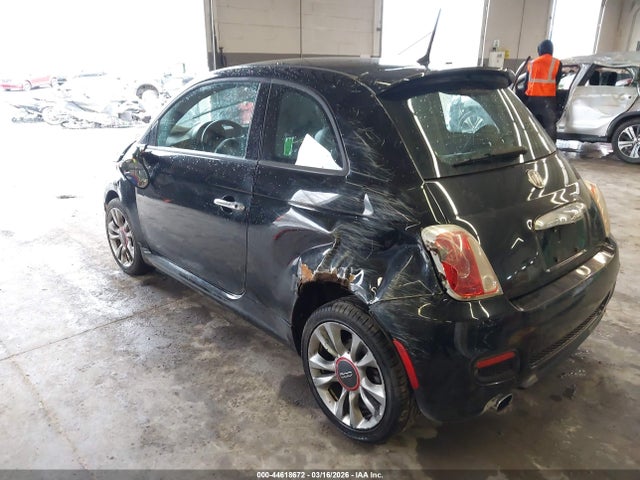 2015 FIAT 500 3C3CFFBR2FT512935 Photo 2