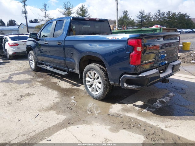 2021 CHEVROLET SILVERADO 1500 1GCRYBEK0MZ303528 Photo 2