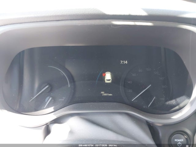 44618704 :رقم المزاد ، 5TDKSKFC8SS175712 vin ، 2025 Toyota Sienna Le مزاد بيع