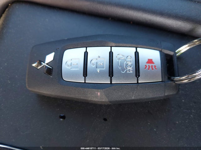 44618711 :رقم المزاد ، JA4J3VA86RZ019541 vin ، 2024 Mitsubishi Outlander Se 2.5 2wd مزاد بيع