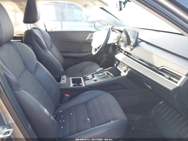 44618711 :رقم المزاد ، JA4J3VA86RZ019541 vin ، 2024 Mitsubishi Outlander Se 2.5 2wd مزاد بيع