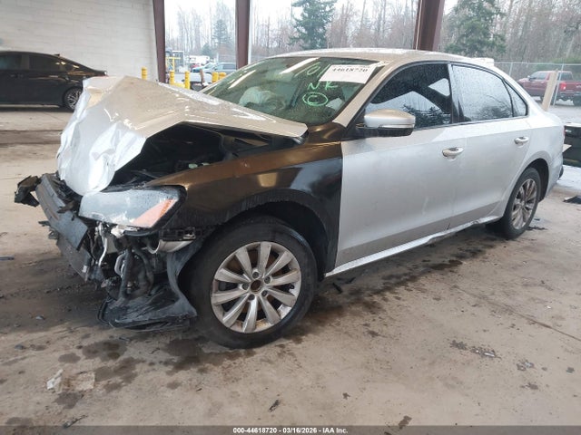 Aukcja sprzedaży 2015 Volkswagen Passat 1.8t Wolfsburg Edition, vin: 1VWAT7A32FC073985, numer aukcji: 44618720