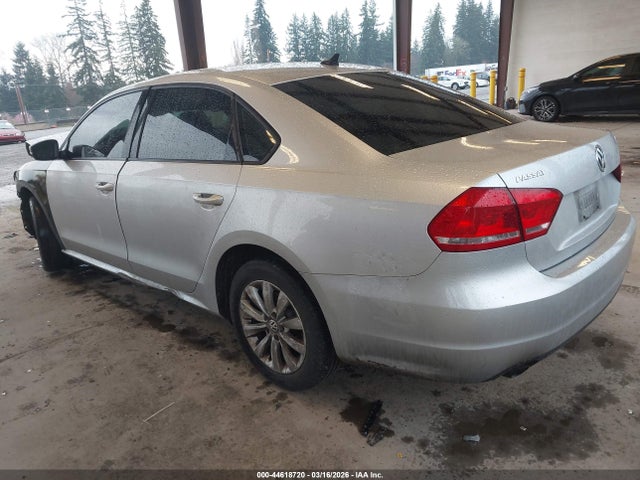 Aukcja sprzedaży 2015 Volkswagen Passat 1.8t Wolfsburg Edition, vin: 1VWAT7A32FC073985, numer aukcji: 44618720