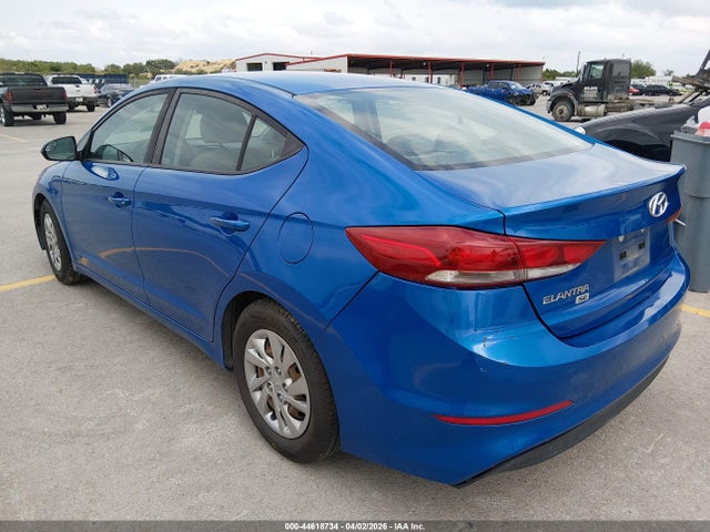 Продаж на аукціоні авто 2018 Hyundai Elantra Se, vin: KMHD74LF1JU595855, номер лоту: 44618734