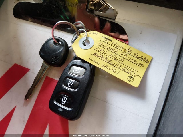 Hyundai ELANTRA SE 2019 5NPD74LFXKH452287 Image 11