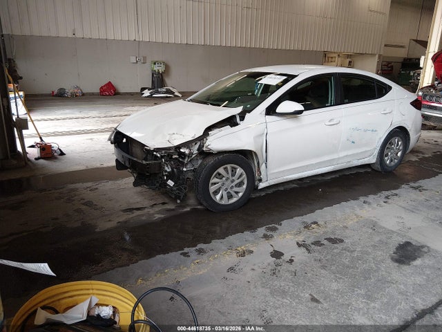 Hyundai ELANTRA SE 2019 5NPD74LFXKH452287 Image 2