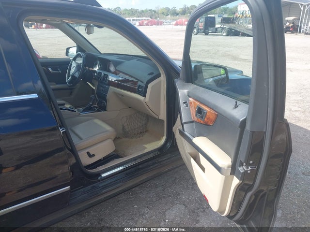 Продаж на аукціоні авто 2012 Mercedes-benz Glk 350, vin: WDCGG5GB5CF849311, номер лоту: 44618763