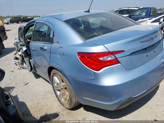 Продажа на аукционе авто 2013 Chrysler 200 Touring, vin: 1C3CCBBB5DN593009, номер лота: 44618789