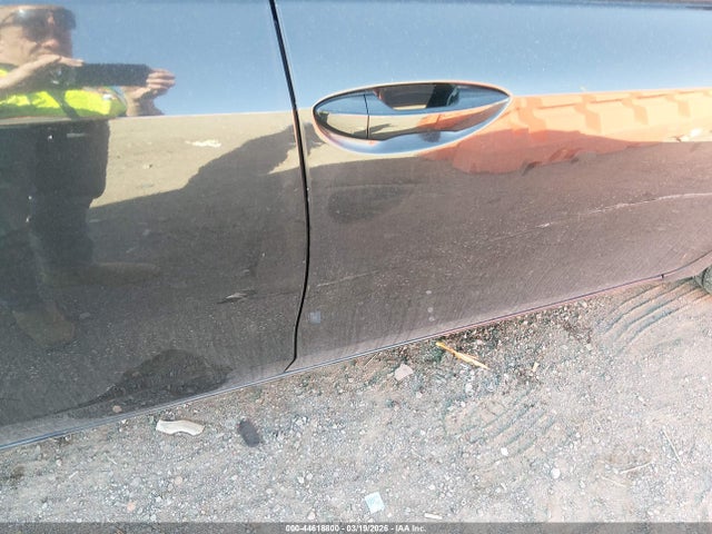 5YFBURHE4KP892537 Toyota COROLLA SE