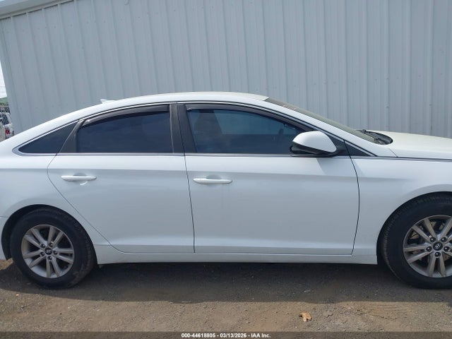 Hyundai SONATA SE 2016 5NPE24AF7GH373933 Image 13