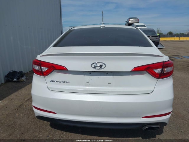 Hyundai SONATA SE 2016 5NPE24AF7GH373933 Image 16