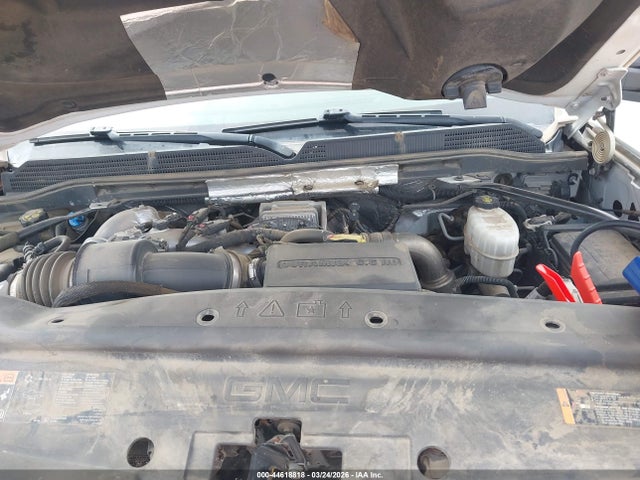 44618818 :رقم المزاد ، 1GT42WEY7KF126546 vin ، 2019 Gmc Sierra 3500hd Denali مزاد بيع
