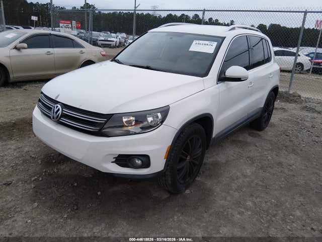 2012 VOLKSWAGEN TIGUAN WVGAV7AX7CW580015 Photo 1