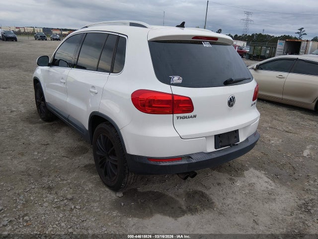 2012 VOLKSWAGEN TIGUAN WVGAV7AX7CW580015 Photo 2