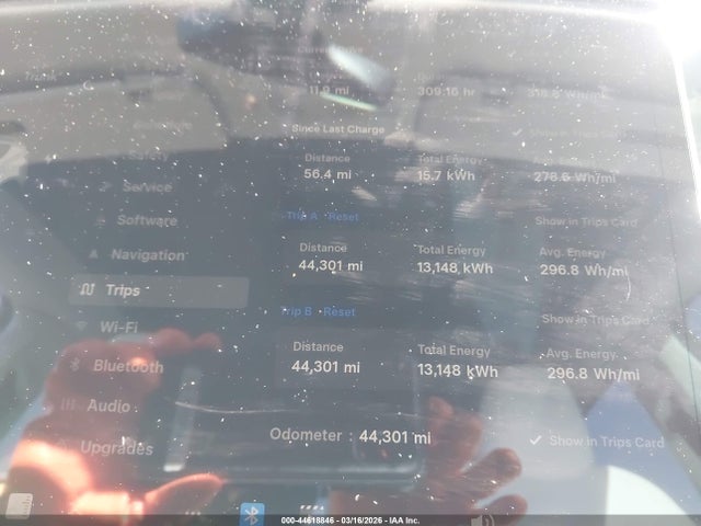 2024 TESLA MODEL Y 7SAYGDEF5RF049036 Photo 6