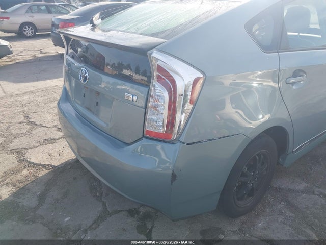 Toyota Prius Two 2015 JTDKN3DU9F2004392 Image 6