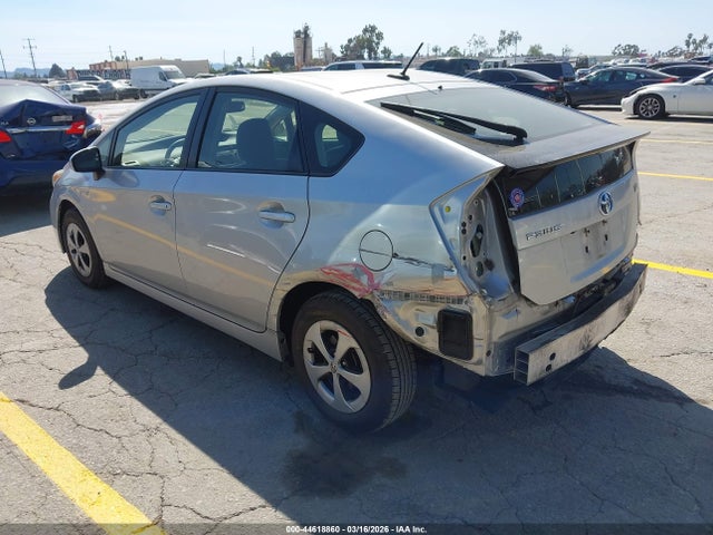 Toyota Prius Four 2015 JTDKN3DU1F0409108 Image 3