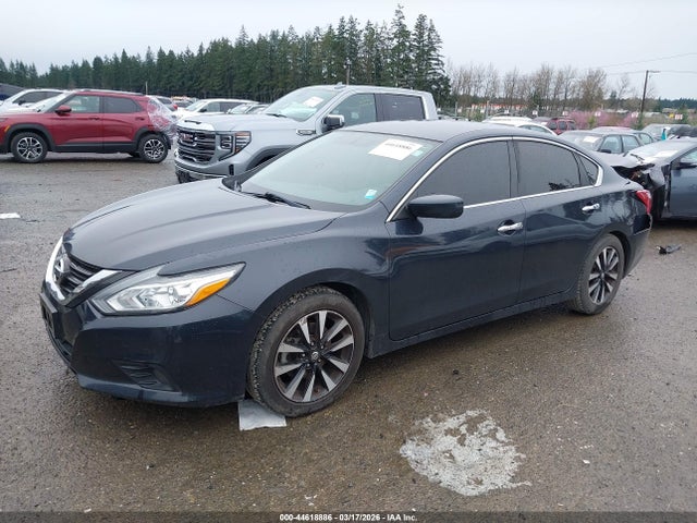 1N4AL3AP3JC253330 Nissan Altima 2.5 Sv