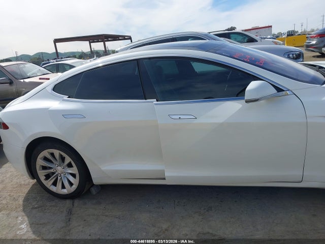 44618895 :رقم المزاد ، 5YJSA1E19GF150617 vin ، 2016 Tesla Model S 60/70/75/85 مزاد بيع