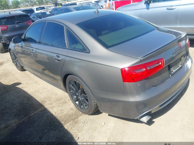 2012 AUDI A6 WAUHGAFC7CN056334 Photo 2