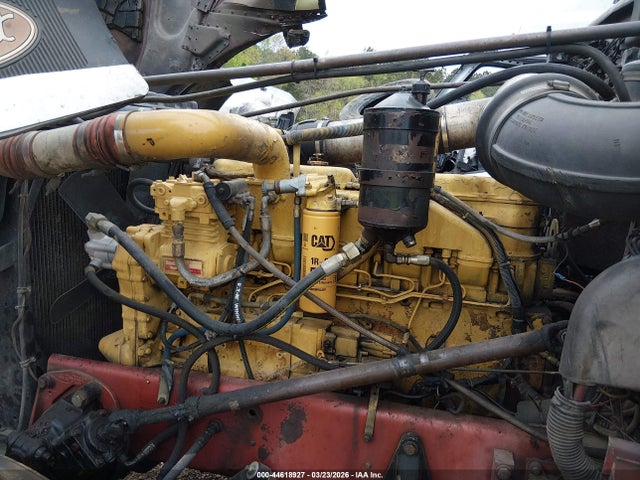 1992 Peterbilt 379 მანქანა იყიდება აუქციონზე, vin: 1XP5DB9X2NN313906, აუქციონის ნომერი: 44618927