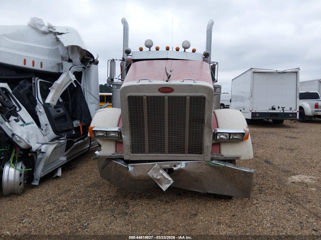 1992 Peterbilt 379 მანქანა იყიდება აუქციონზე, vin: 1XP5DB9X2NN313906, აუქციონის ნომერი: 44618927