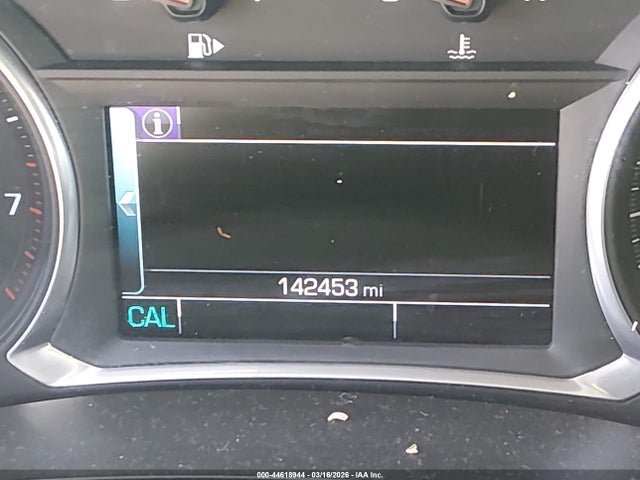 1G1ZE5STXHF203055 Chevrolet MALIBU 1LT