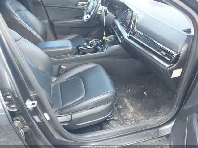 Продажа на аукционе авто 2023 Kia Sportage Hybrid Ex, vin: KNDPVCAGXP7111010, номер лота: 44619033