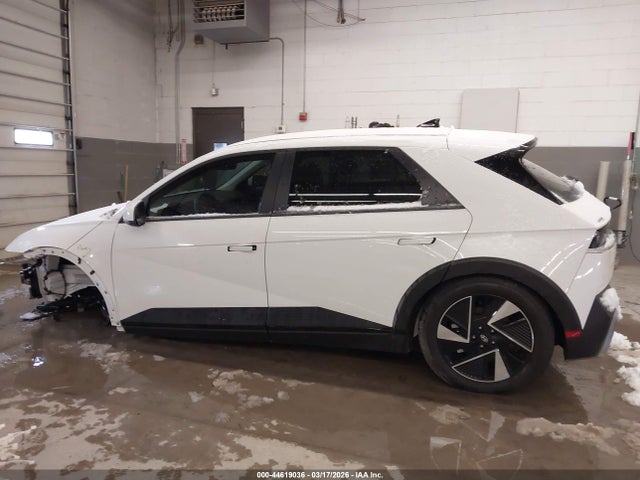 7YAKM4DB3SY014715 Hyundai Ioniq 5 Se Standard Range
