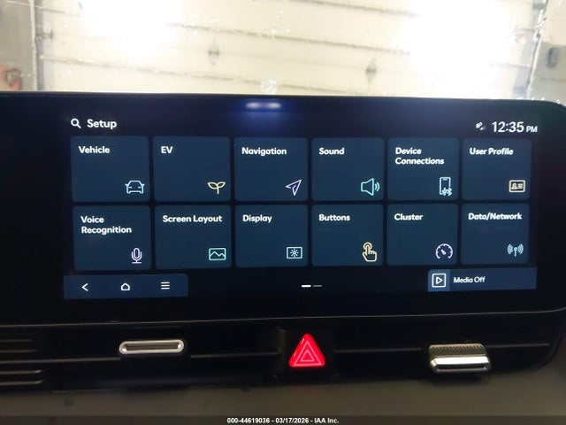7YAKM4DB3SY014715 Hyundai Ioniq 5 Se Standard Range