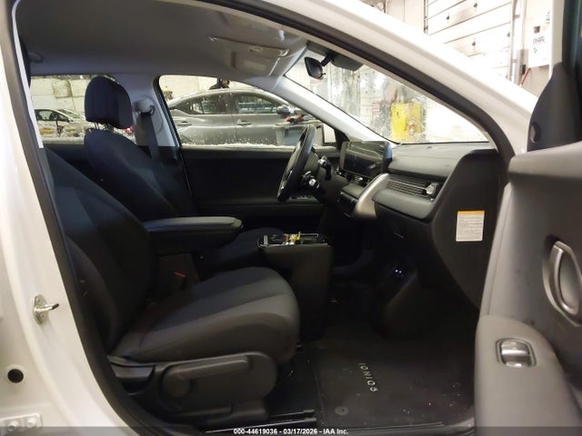 7YAKM4DB3SY014715 Hyundai Ioniq 5 Se Standard Range