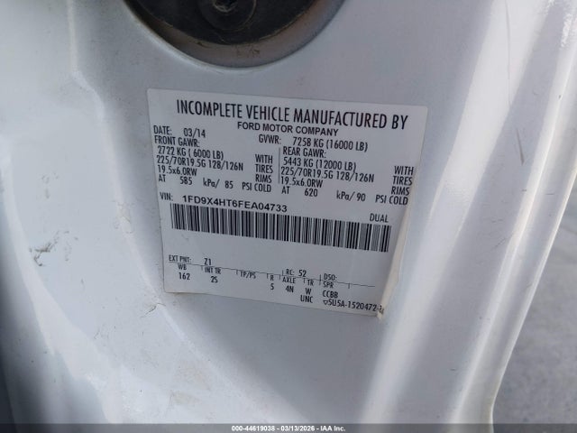 Ford F-450 Chassis Xl 2015 1FD9X4HT6FEA04733 Image 9