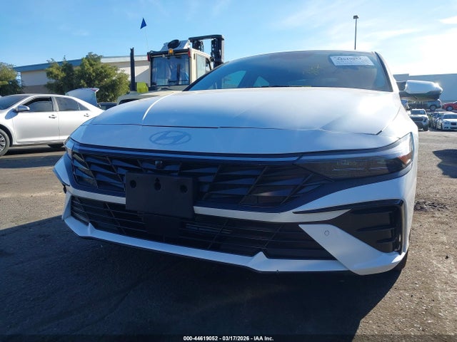 KMHLP4DGXRU678795 Hyundai Elantra Limited