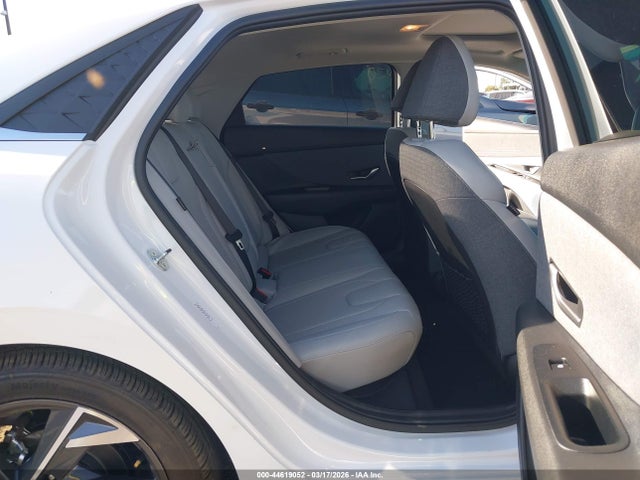 KMHLP4DGXRU678795 Hyundai Elantra Limited