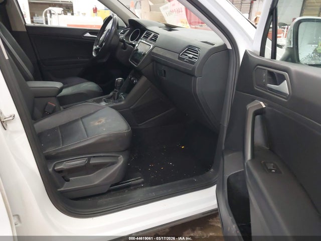 2021 VOLKSWAGEN TIGUAN 3VV3B7AX8MM006676 Photo 4