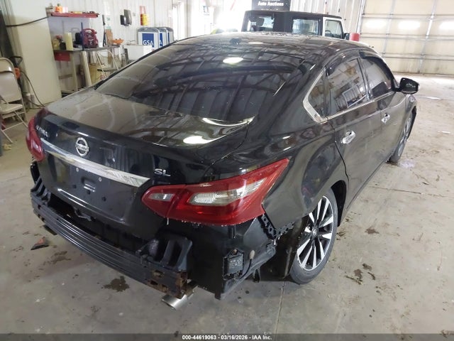 2018 Nissan Altima 2.5 Sl მანქანა იყიდება აუქციონზე, vin: 1N4AL3AP1JC158412, აუქციონის ნომერი: 44619063